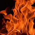 Brand in Wohnung eines Mehrfamilienhauses