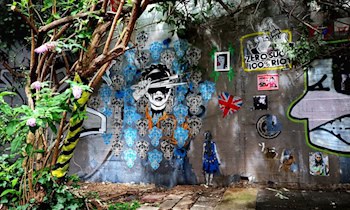 Vandalismus an geparktem Pkw festgestellt