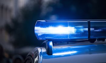 Polizei stoppt E-Scooter-Fahrer in Lauta wegen Drogenverdacht