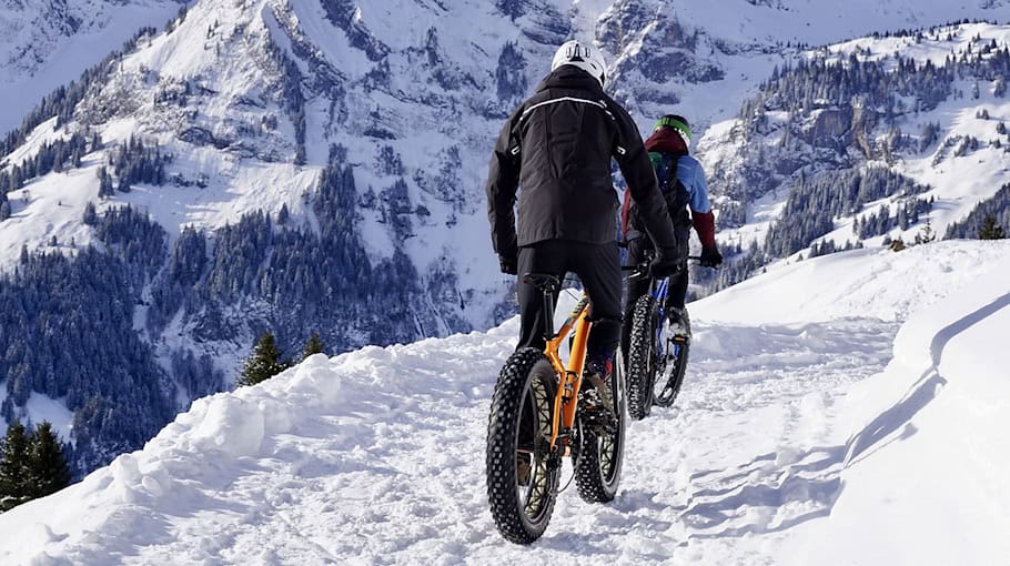 Mountainbike Diebstahl in Adorf – Hinweise gesucht