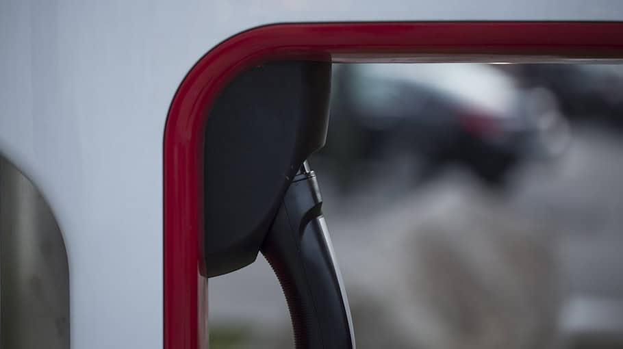 Vandalismus an Tesla Y in der Erlenstraße