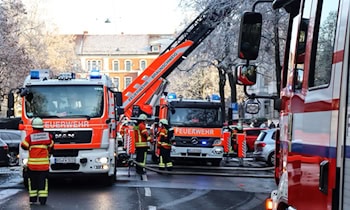 Brand in Lagerhalle im Leipziger Westen