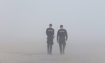 Polizisten stellen mutmaßliche Fahrzeugdiebe auf Autobahn