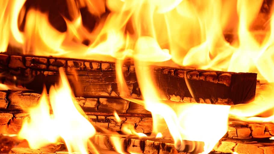 Vier Verletzte bei Brand am Vogelberg