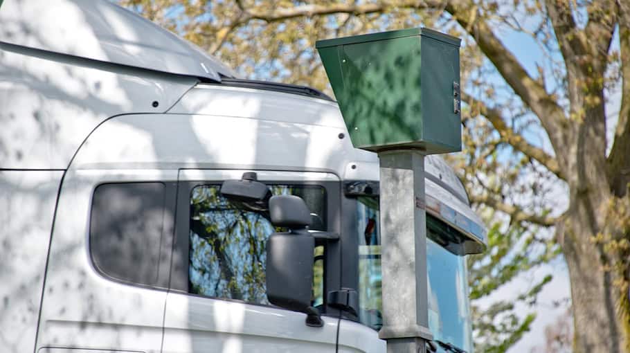Geschwindigkeitskontrolle auf der S 158 in Großröhrsdorf