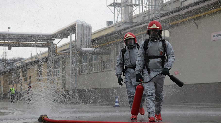 Dachstuhlbrand in Wohnhaus an der Ringstraße