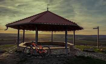 Alkohol- und Drogenkontrolle bei E-Bike-Fahrerin