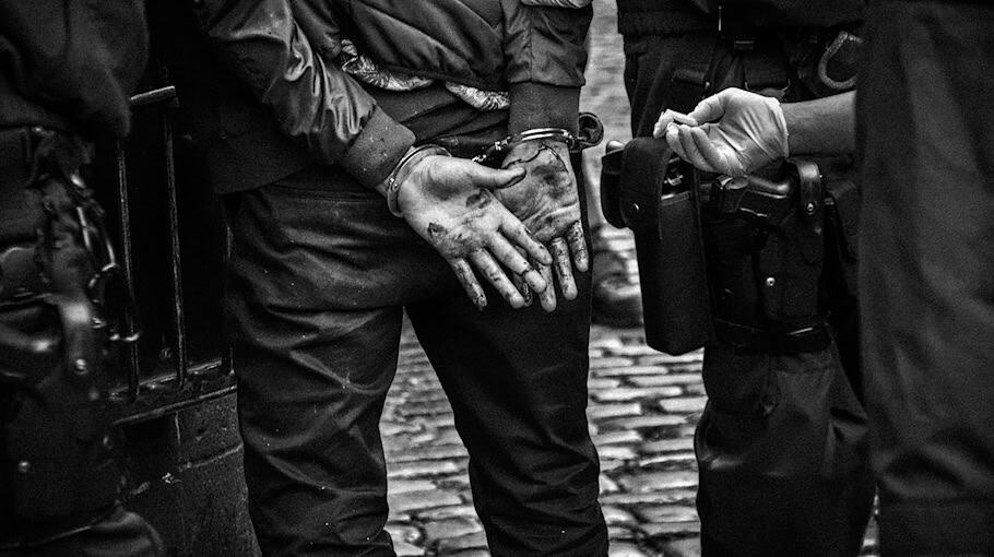 Polizei nimmt gesuchten 20-Jährigen in Dresden fest