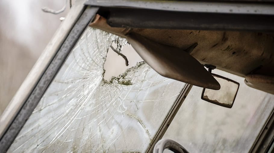 Vandalismus an BMW in Zittau