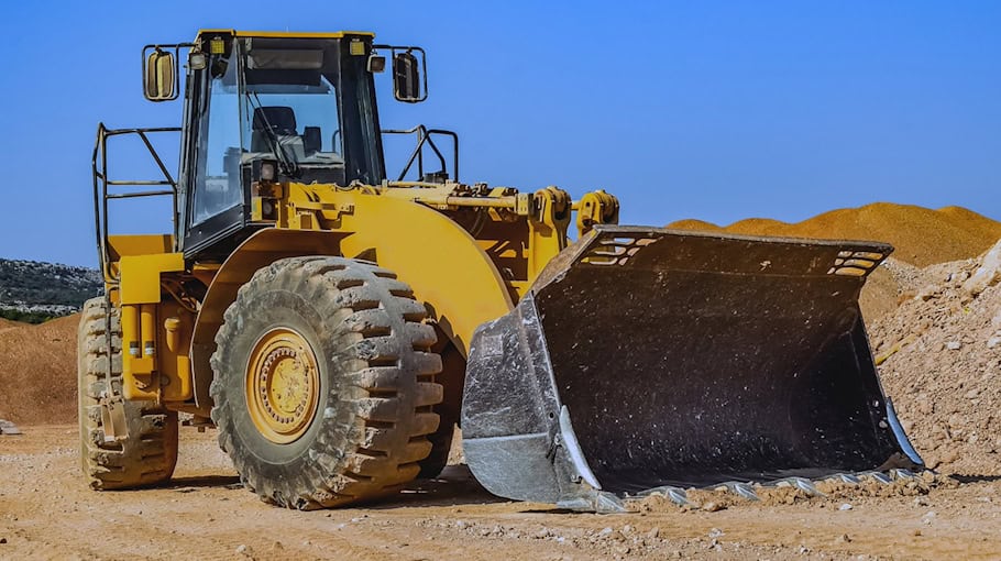 Baumaschinen aus Baucontainer in Leutewitz gestohlen