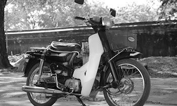 Jugendlicher Mopedfahrer schwer verletzt bei Unfall