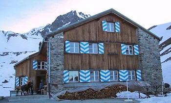 Wanderhütte in Bischofswerda beschmiert