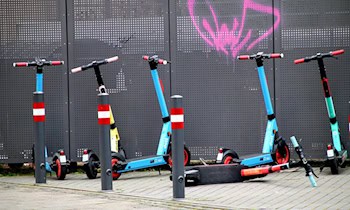 Angetrunken auf dem E-Scooter in Weißwasser