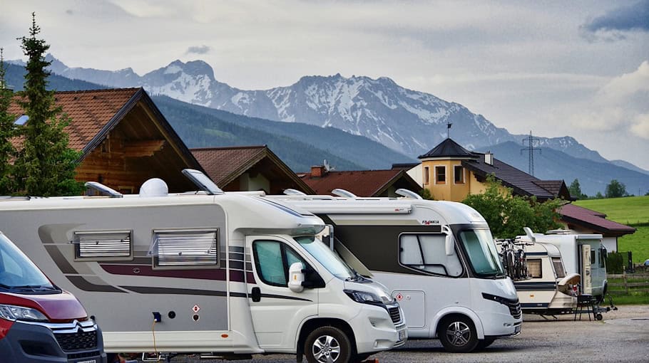 Unbekannte stehlen Oldtimer-Wohnmobil in Plauen