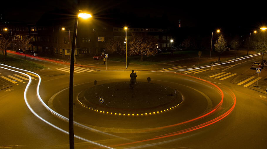 Unfall im Kreisverkehr in Heidenau: Radfahrer verletzt