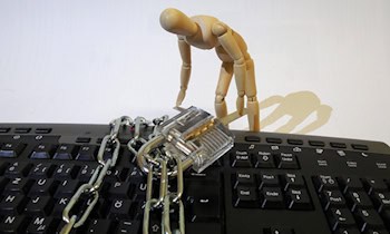 Mutmaßliche Ladendiebin verletzt Sicherheitsmann