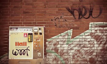 Zigarettenautomat in Freital-Niederhäslich beschädigt