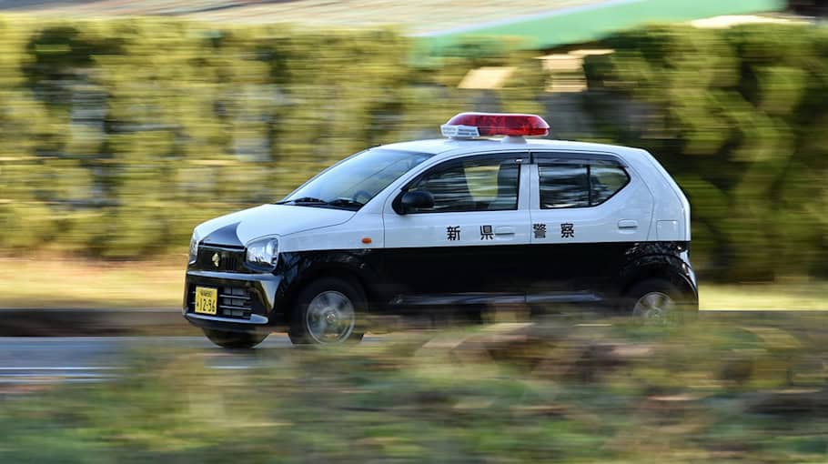 Sachbeschädigung an Streifenwagen in OT Zentrum