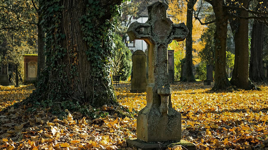 Vandalismus auf Bautzener Friedhof
