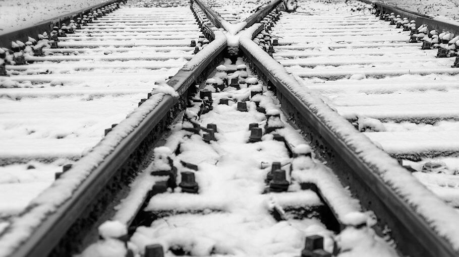 Unfall beim Spurwechsel im Moseler Tunnel