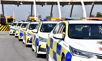 Ohne Fahrerlaubnis und Pflichtversicherung gestoppt