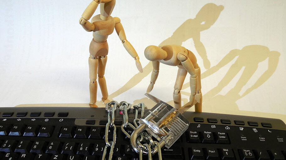 Fahrzeugdiebe auf der Hauptstraße in Großschönau