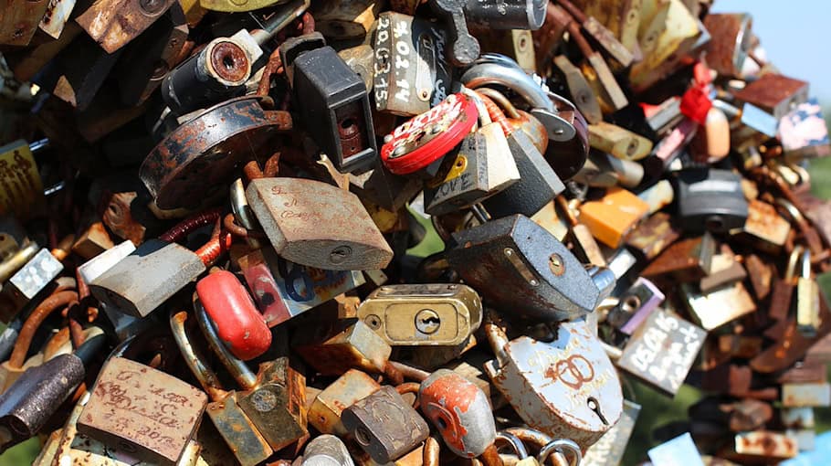 Mehrere Fahrzeuge in Görlitz zerkratzt