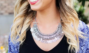 Senior meldet Diebstahl von Uhren und Schmuck