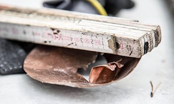 28 Kupferbleche von Schulgebäude in Zwickau gestohlen