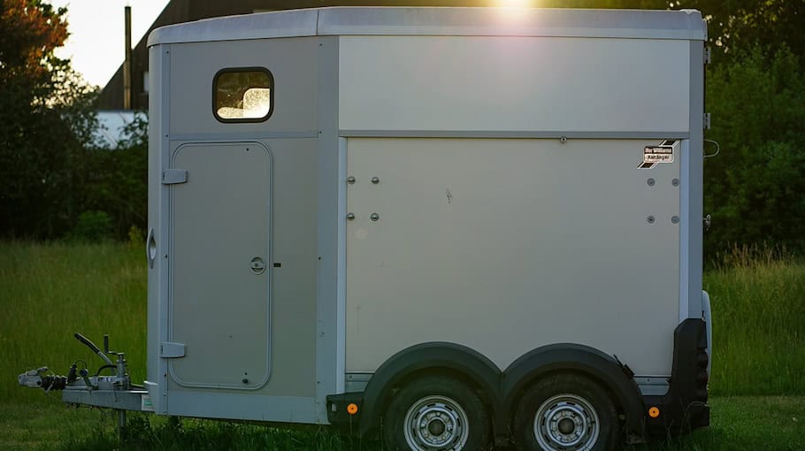 Schwerpunktkontrollen zu Tiertransporten und Lkw-Verstößen auf der A4