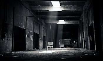 Rechtsextreme Schmierereien an Glascontainer in Oberlungwitz