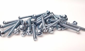 Eine Tonne Edelstahl auf Firmengelände gestohlen