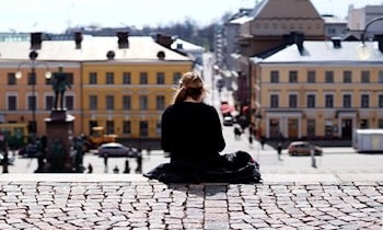 Pflastersteine auf Kirchberg: Baustellenampel beschädigt