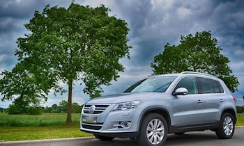 Pkw beschädigt in Auerbach