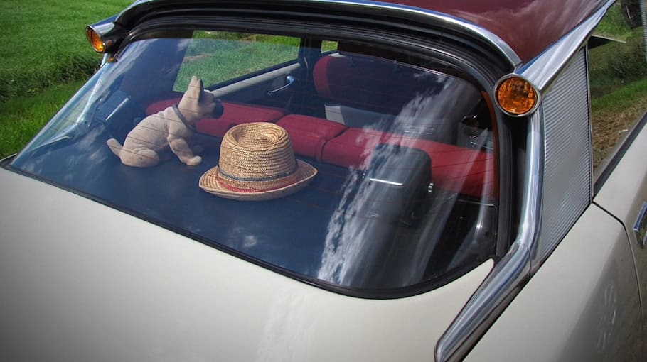 Auto durch Vandalismus beschädigt in Großenhain