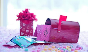 Vandalismus an Briefkasten und Wohnungstür in Weißwasser