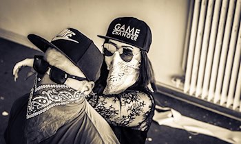 Mädchen am Albertplatz beraubt