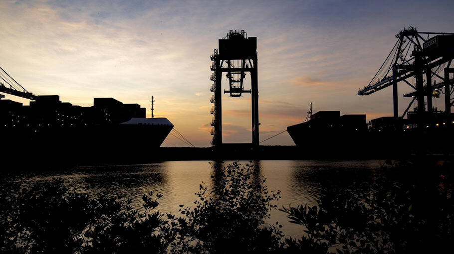 Auseinandersetzung in der Bahnhofstraße von Seiffen