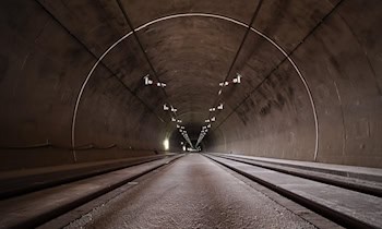 Hoher Sachschaden bei Kreuzungsunfall in Kaßberg