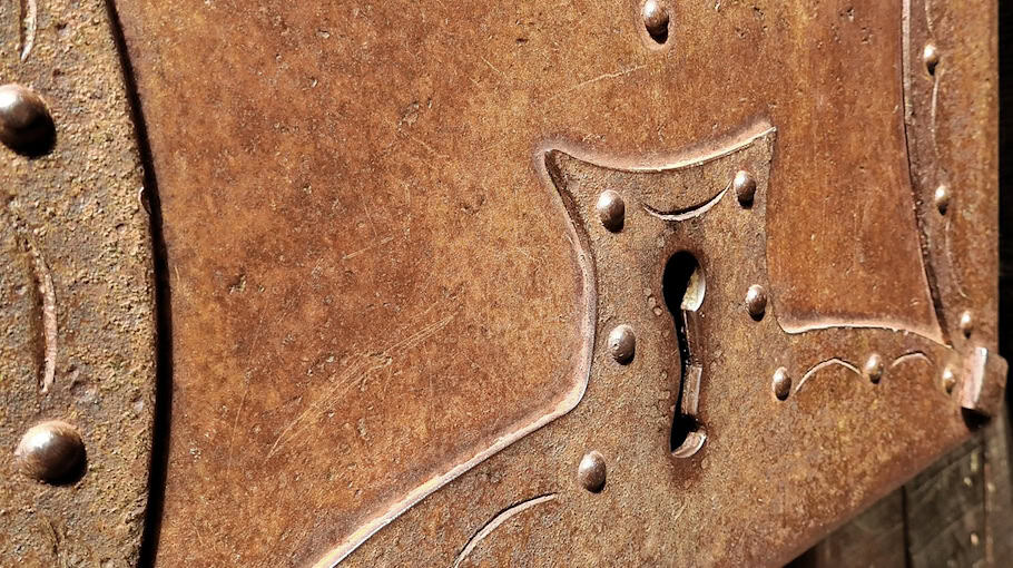 Falsche Heizungsableser bestehlen Rentnerin in Leipzig