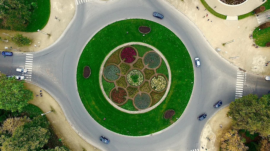 Polizeieinsatz bei Fußballspiel und Versammlung in Leipzig