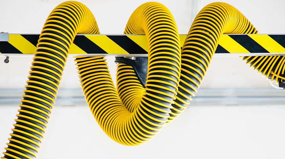 Wohnungsbrand in OT Schönau: Rettung per Drehleiter