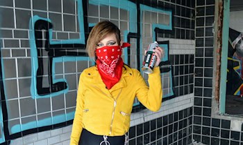 Neun Gasflaschen von Firmengelände gestohlen