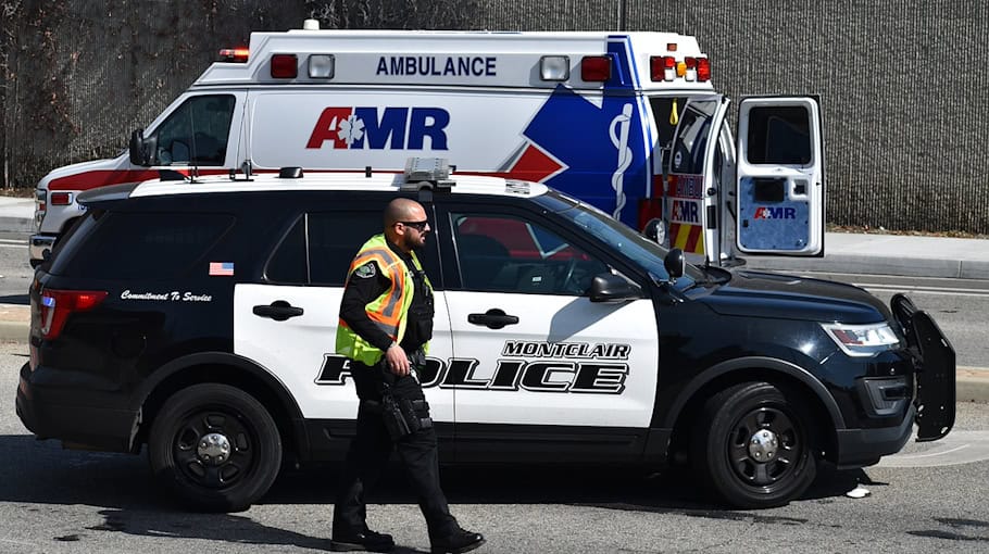 Polizeikontrolle in Ebersbach: Drogen, gefälschte Kennzeichen und Messerfund