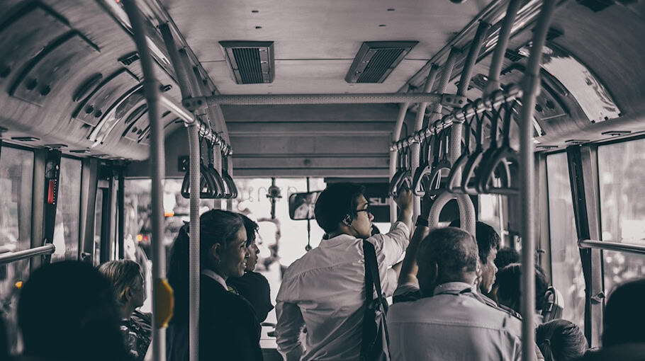 Transporter vom Weihnachtsmarkt gestohlen