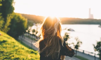 Unfall durch tiefstehende Sonne in Hohenstein-Ernstthal