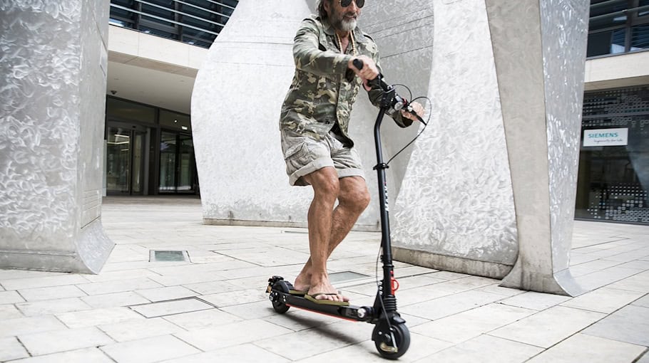 Alkoholkontrolle: Zwei E-Scooter-Fahrer in Meißen gestoppt