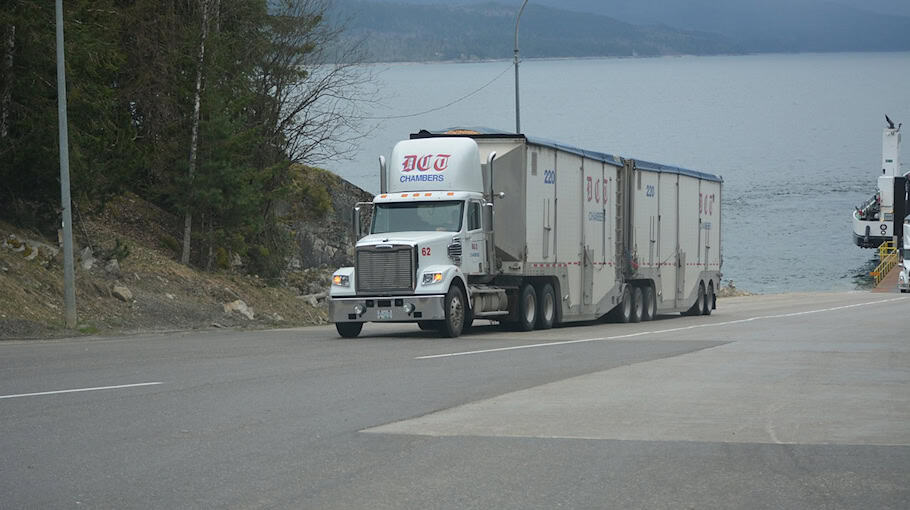 Metall statt Gummi: Illegaler Abfalltransport gestoppt