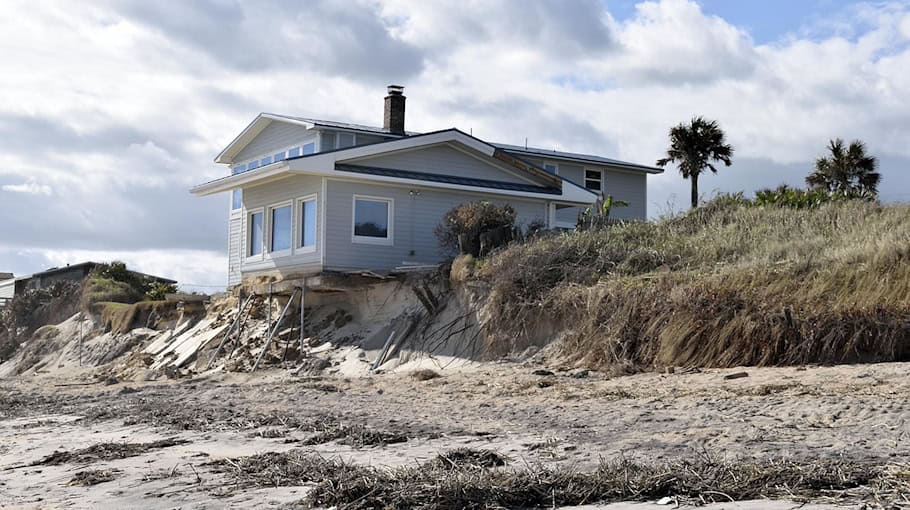 Parkstreit in Freital-Burgk: Sachbeschädigung und Alkoholeinfluss