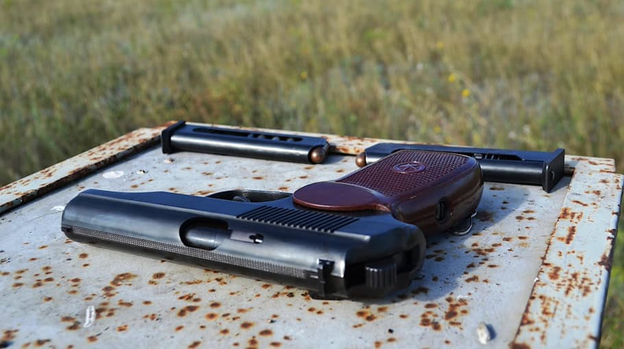 Bedrohung mit Pistole in Heidenau